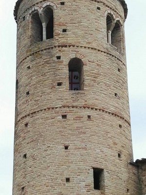 Torre S.Claudio con Bandiera.jpg